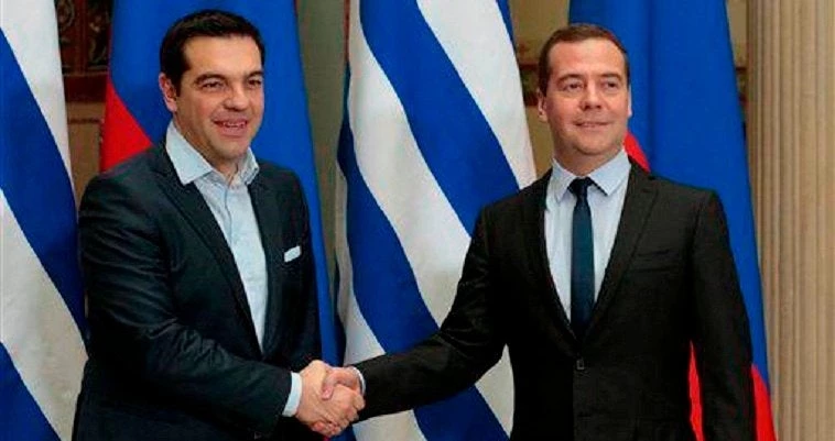 Σε εξέλιξη η συνάντηση Τσίπρα – Μεντβντεφ στη Μόσχα